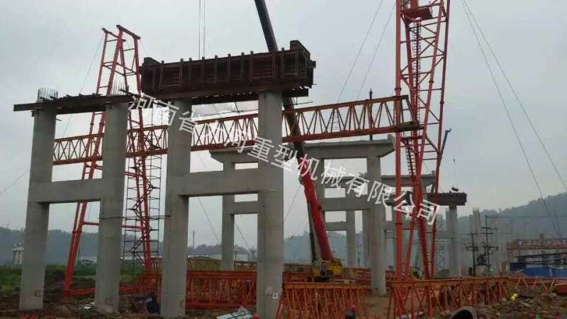 通用門式起重機、路橋門機拆裝方案
